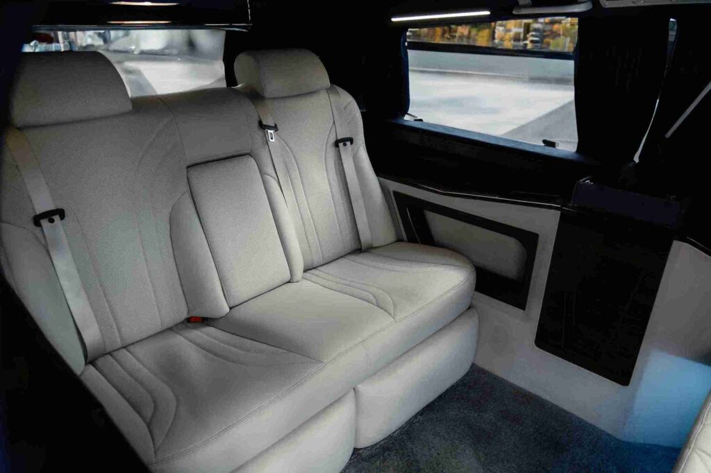 Benefits of Booking an MPV for Airport Transfers
